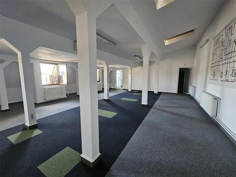 Vanzare cladire pentru birouri, clinica, service, productie, depozit - 8