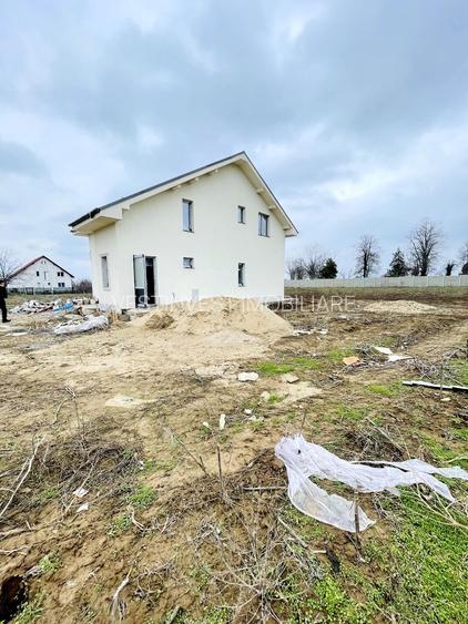 Casă Modernă P+M în Oncea – 4 Dormitoare, 500 mp Teren - 4