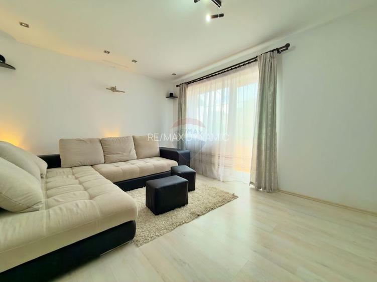 Apartament decomandat cu 2 camere de vânzare / Aurel Vlaicu - Arad - 3