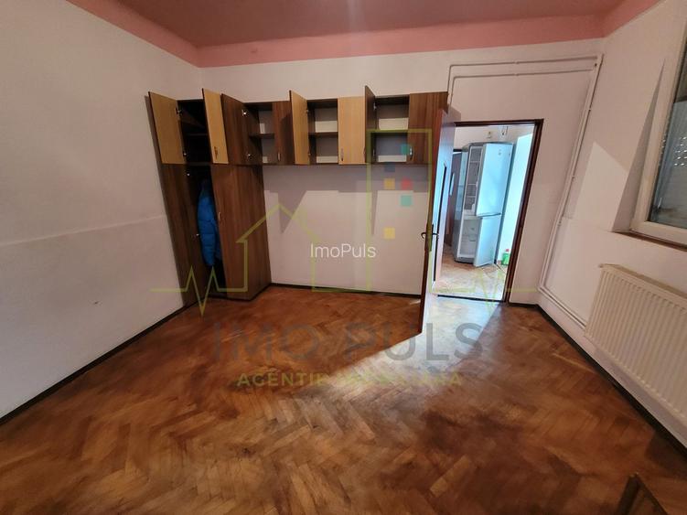 Zona Dambovita. 2 Case. Teren 933 mp. - 17