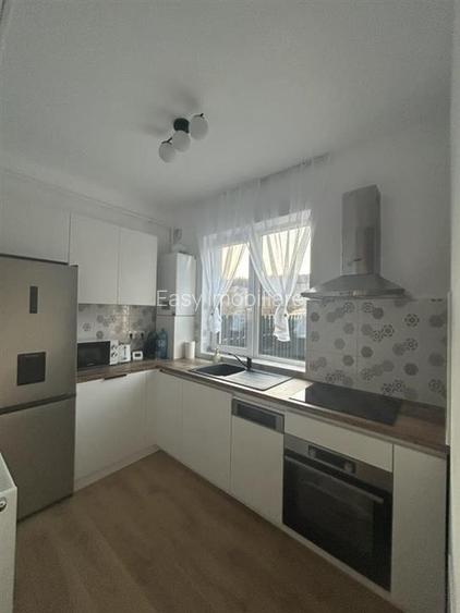 Apartament 2 camere , Livezeni , Curte Proprie , Loc Parcare - 2