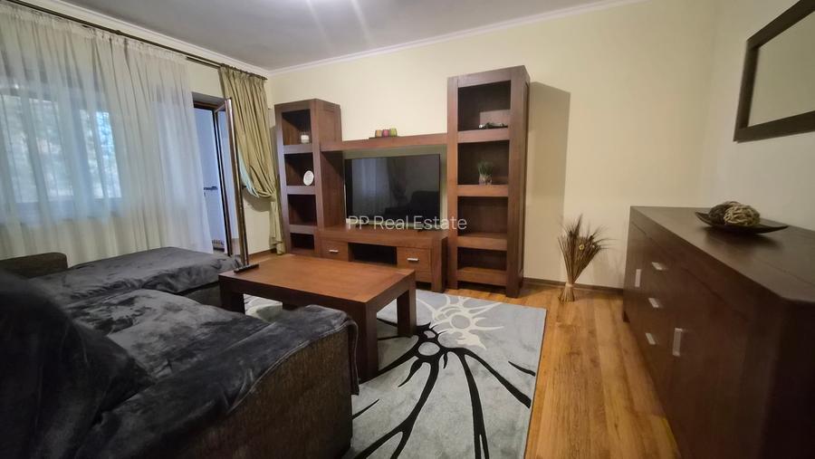 Capitol - ap 3 cam , et 2/4 , renovat integral (mobilat si utilat complet) - 2