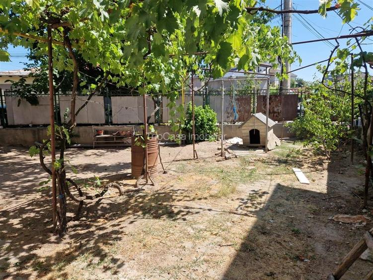CASA /VILA str. Ana Ipatescu - 21