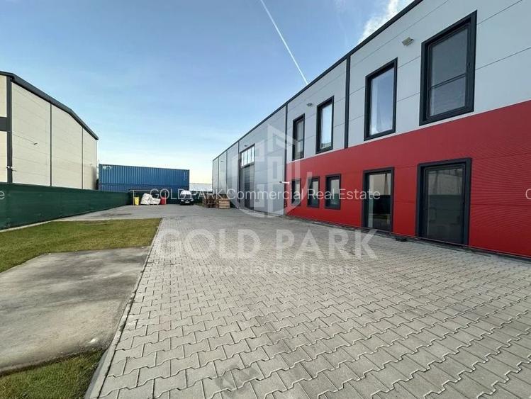 Spatiu Industrial - Showroom - 590 mp. Acces TIR - 2