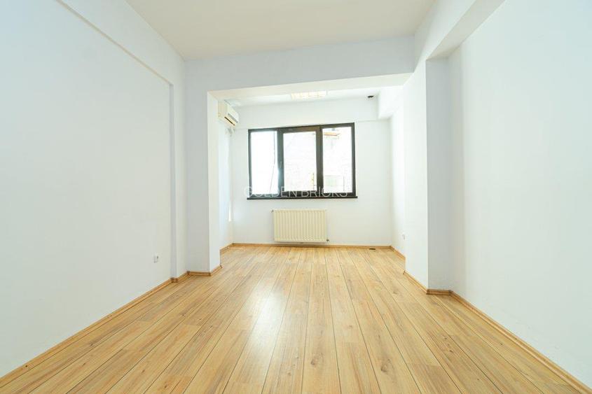 Piata Victoriei | Imobil individual | 12 incaperi  |Metrou 5 minute - 21