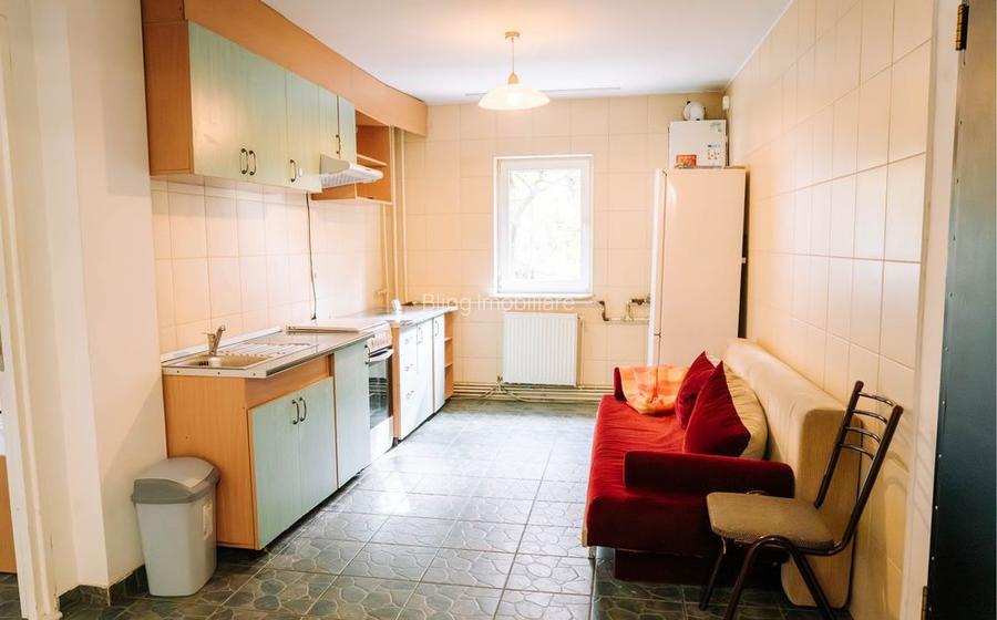 Apartament cu 3 camere, 63 mp, decomandat, etaj intemediar, zona Pasteur - 4