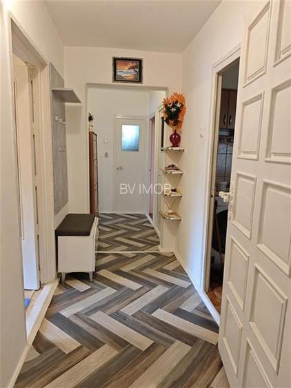 Vanzare apartament 4 camere, decomandat, zona Faget - 3