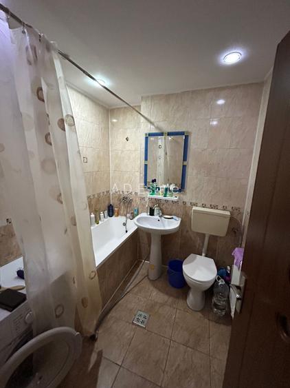 1 Decembrie 2 Camere 69 Mp Bloc 2014 Caramida Loc Parcare 15 Min Metrou - 8