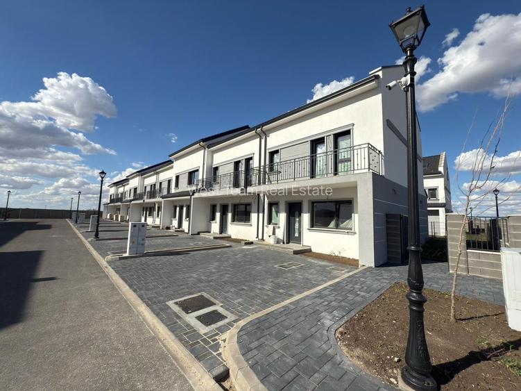 Dezvoltator - Case Premium într-un Cartier Privat. - 14