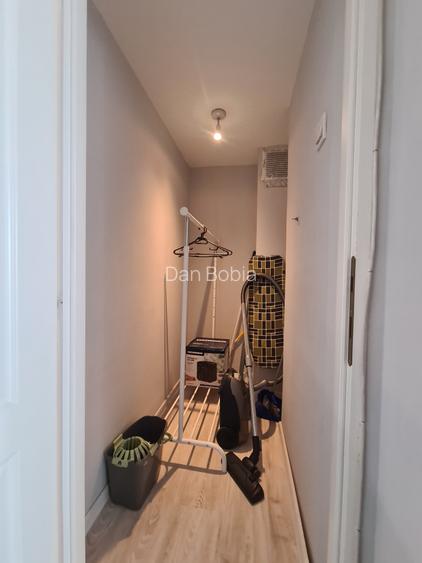 Garsoniera centrala proprie 5 min  m Universitatii - 11