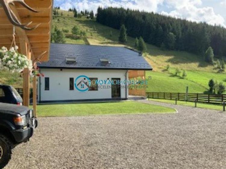 Royal Imobiliare - Vanzare vila/pensiune in zona Harghita - 4