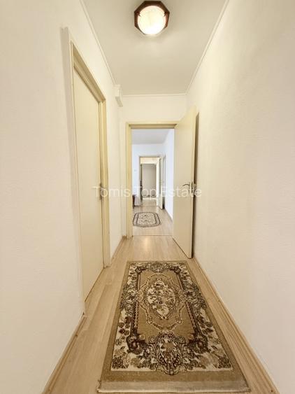 Apartament de vânzare cu 3 camere in Tomis Nord, etaj 2 - 17