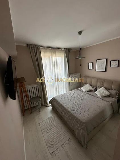 2 Camere de inchiriat | Romana | Metrou | Centrala | Parcare | Mobilat - 5