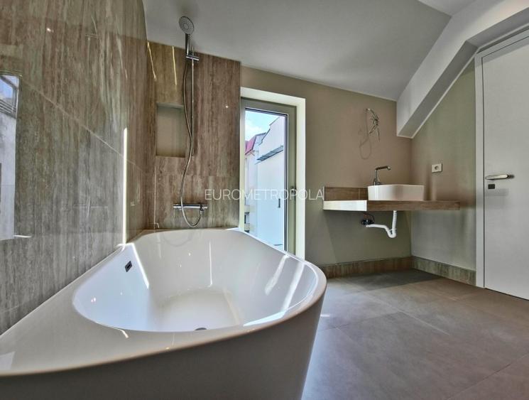 Vila D+P+2E+3R - Dorobanti - 11