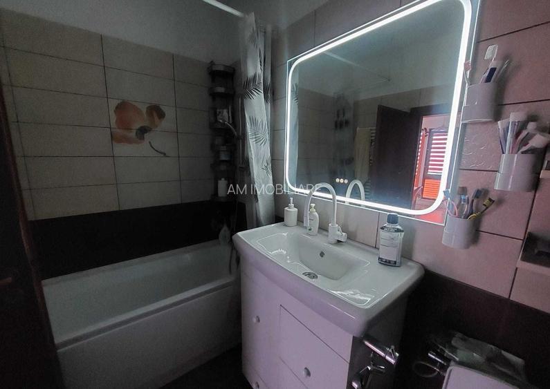 AP. 3 CAMERE LAMINORULUI, LOC PARCARE, BLOC NOU, MOBILAT, COMISION 0% - 6