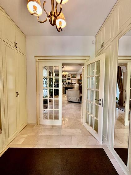 Vila superba cu vedere la lac - posibilitate alipire teren cu iesire la lac - 20