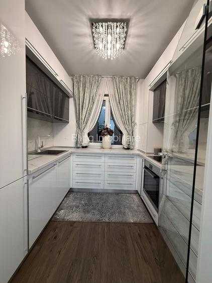 Apartament cu 3 camere, 80 mp, zona AMETYST - 5
