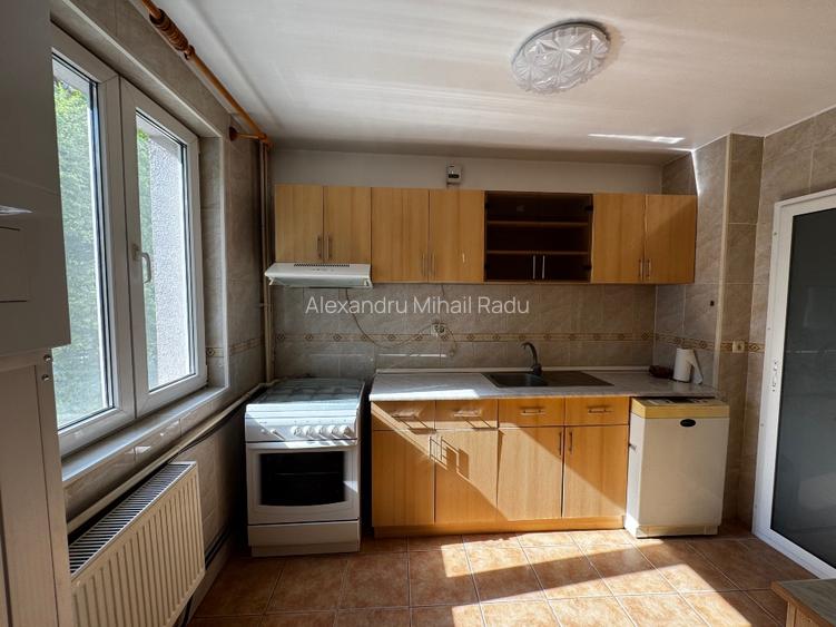 Apartament 3 camere 1 Decembrie 1918/Titan - complet renovat - centrala proprie - 16