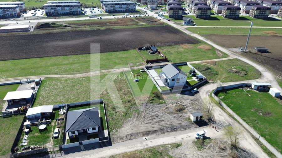 Teren intravilan construibil, utilități complete Str. Cetății - Comision 0 - 8