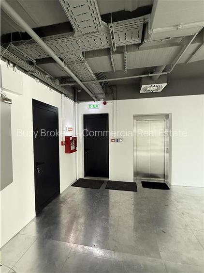 Spatii Birouri - 380 mp - zona centrala - 10