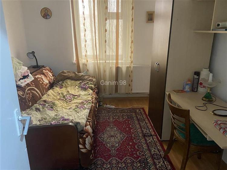 Apartament 3 camere , zona Cartier Gara , et 3 4 , 60 mp , centrala termica , li - 6