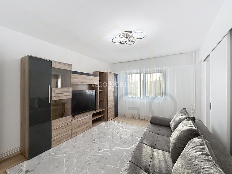 Apartament 2 camere semidecomandat, 40 mp, zona NTT - P-ta M.Viteazu - 2