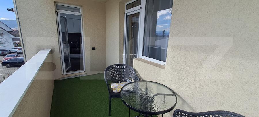 Apartament cu 3 camere, etaj 1/4, zona Sportului, cu parcare  - 18