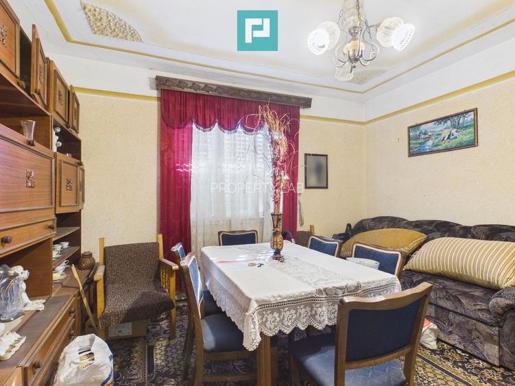 Casă cu 4 camere și teren de 2880 mp în Fiscut - 14