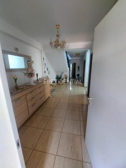 Casa individuala de vanzare-Fundeni - 12
