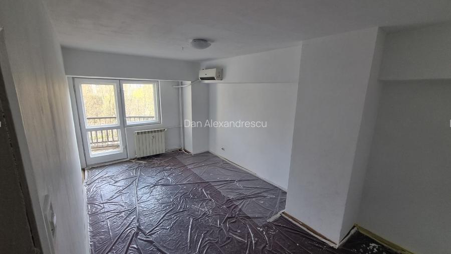 Apartament 3 camere, et.2, Bd. Unirii 59 stradal (Banca Transilvania), Sector 3 - 7