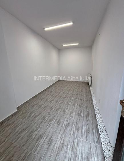 Spatiu comercial 15 mp de inchiriat in Centru Finisat Utilat Alba Iulia - 3