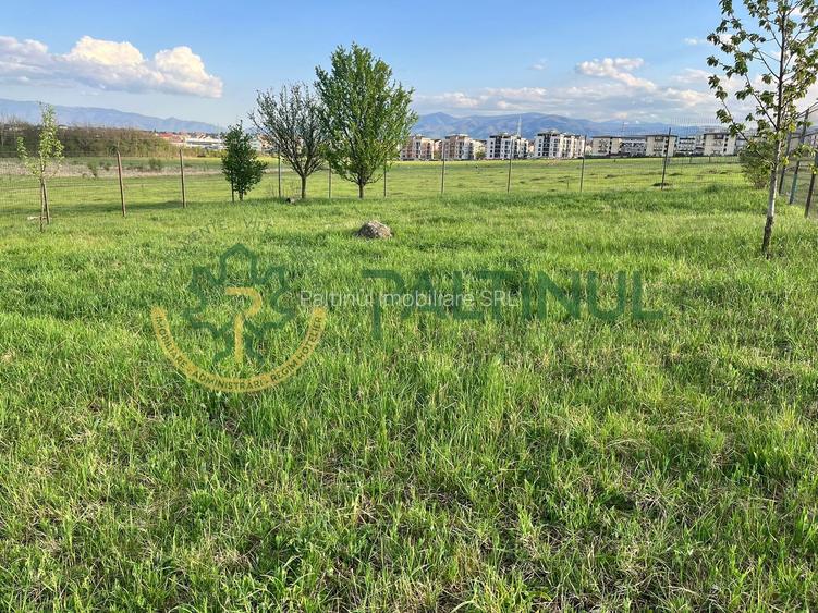 Teren intravilan de vânzare – 440 mp, împrejmuit, Sibiu - 2