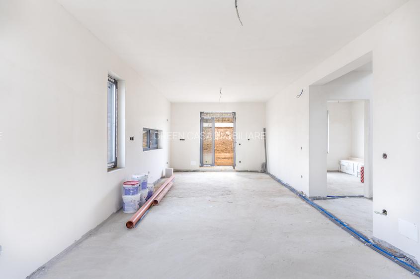 Casă individuală de vânzare în Corușu – finisată exterior, interior semifinisat - 11