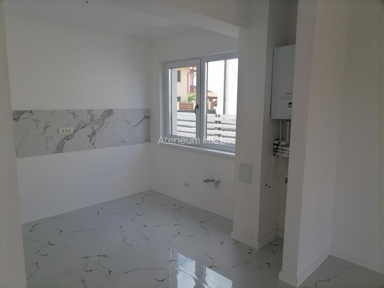 Vila cu teren generos langa Paradisul Verde - 4