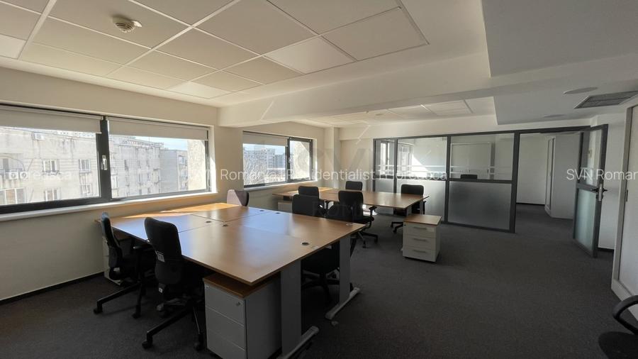 REC3001113 Piata Unirii - Cladire S P si 9 etaje 3560mp pretabil birouri - 8