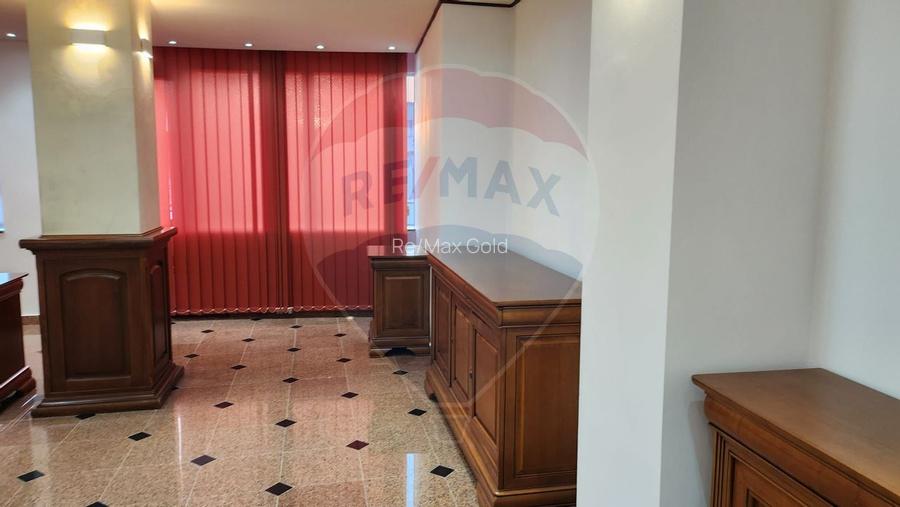 Spațiu de birouri de 1,054mp de închiriat în zona Bucureștii Noi - 16