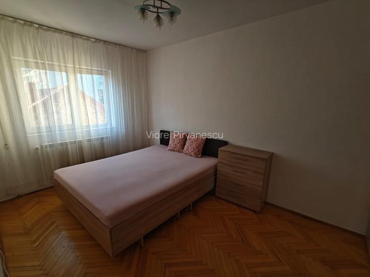 Inchiriez apartament 3 camere, et. 2, centrala proprie,2 bai- Complex Studentesc - 8