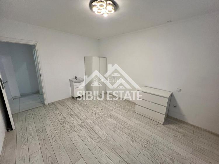 Spatiu comercial LA PRET DE APARTAMENT in Sibiu cu s. utila 56 mp.- Zona Rahovei - 26