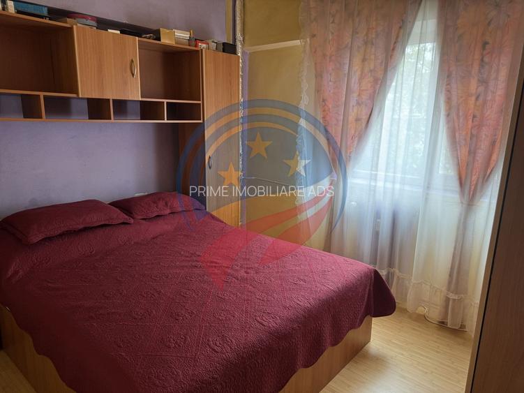 Apartament decomandat, 3 camere, zona Mall Electroputere - 3