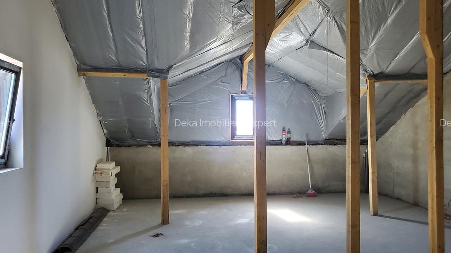 Triplex LA CHEIE P+1E+M-cartier privat cu bariera! - 15