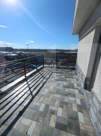 Apartament cu 3 camere, tip penthouse, 63 mp, zona Rond Gherghitei - 2