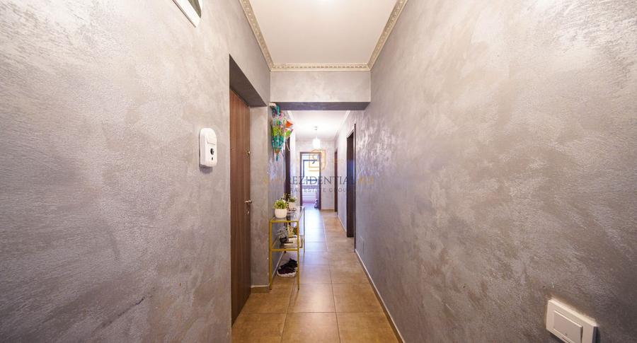 Apartament cu 3 camere de vanzare, Drumul Binelui, aproape de metrou