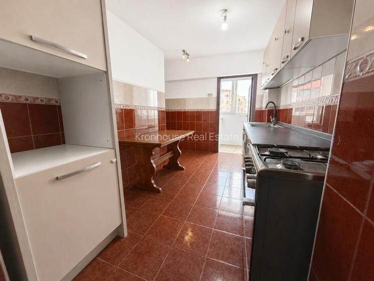 Apartament decomandat 3 camere | 2 bai | parcare inclusa | zona Noua - 8