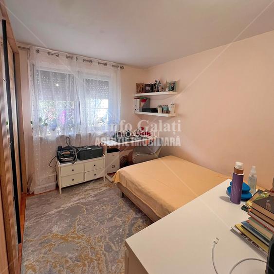 | Apartament cu 2 camere | Micro 39A | Mobilat si utilat | Etaj 1 | - 4