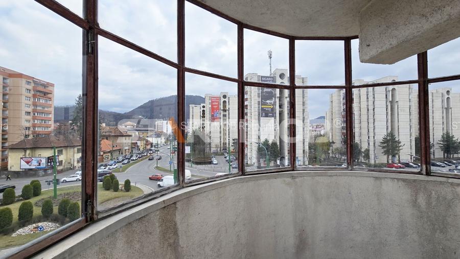 Apartament 3 camere Centru Civic prima inchiriere - 24