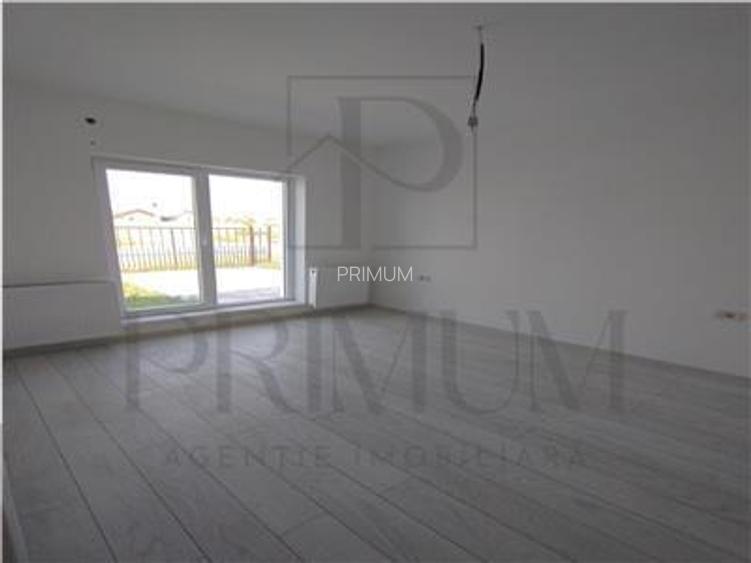 Duplex pe parter- finalizat - 2 dormitoare - pozitie foarte buna - 15