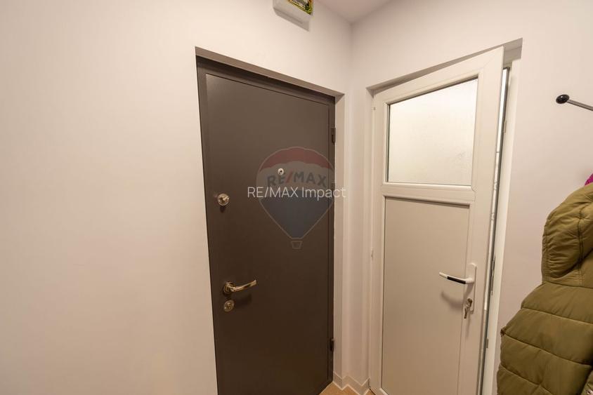 Garsoniera renovata de vanzare strada Mizil zona Trapezului Salajan - 5