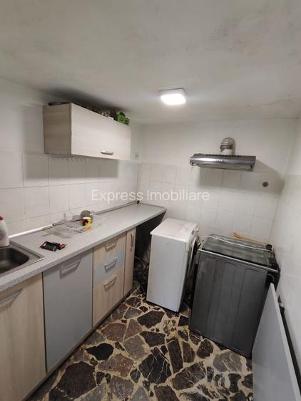 Oportunitate unică! Casă P+2 în Constanța - 9