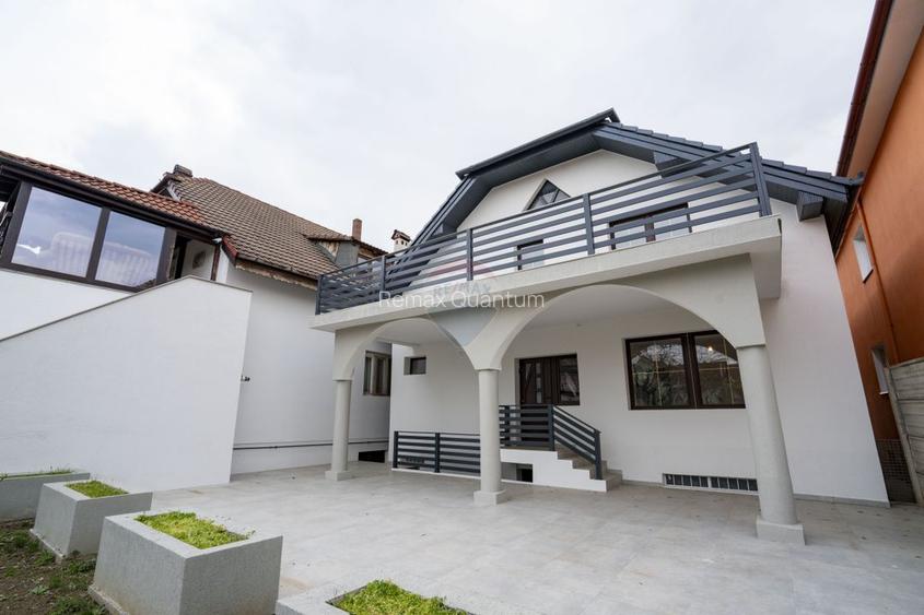 De vânzare casă cu 5 camere, teren 1000 mp Oncea, Calea Bihorului - 2