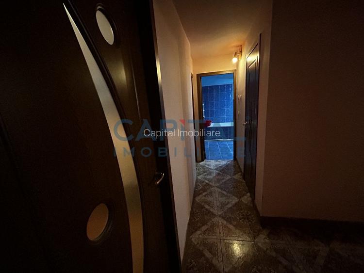 De vanzare apartament 3 camere - 6